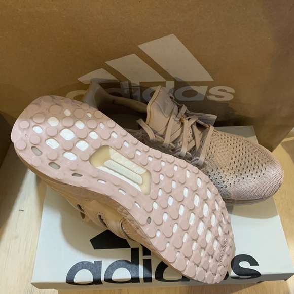 adidas UltraBOOST 1.0 DNA Wonder Taupe - Picture 10 of 10